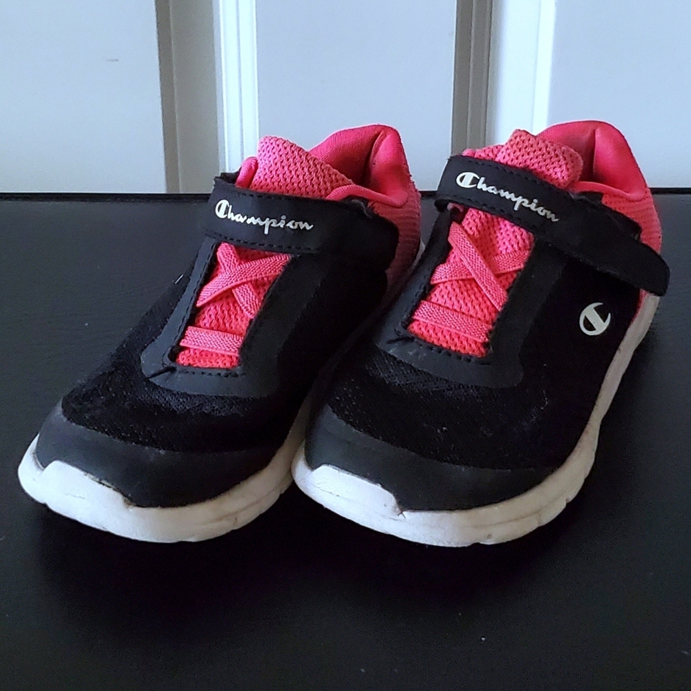 Toddler Girl's No Lace Lightweight Athletic Shoes